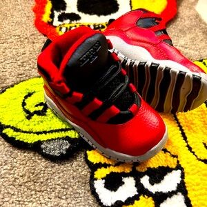 JORDAN 10 RETRO BULLS OVER BROADWAY